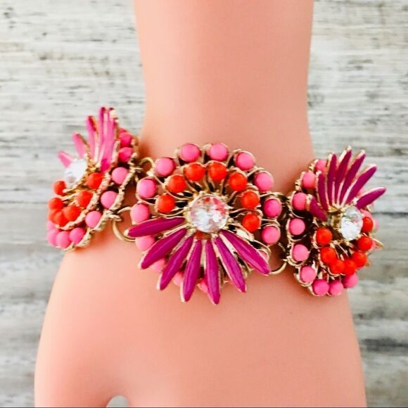 Coldwater Creek Floral Statement Bracelet 1023 - Picture 6 of 7